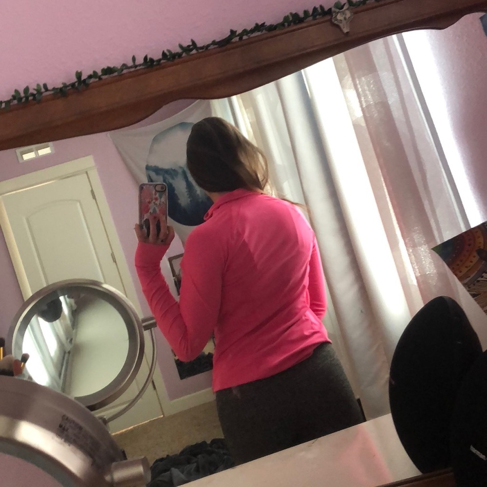 Pink workout jacket - Picture 3 of 5